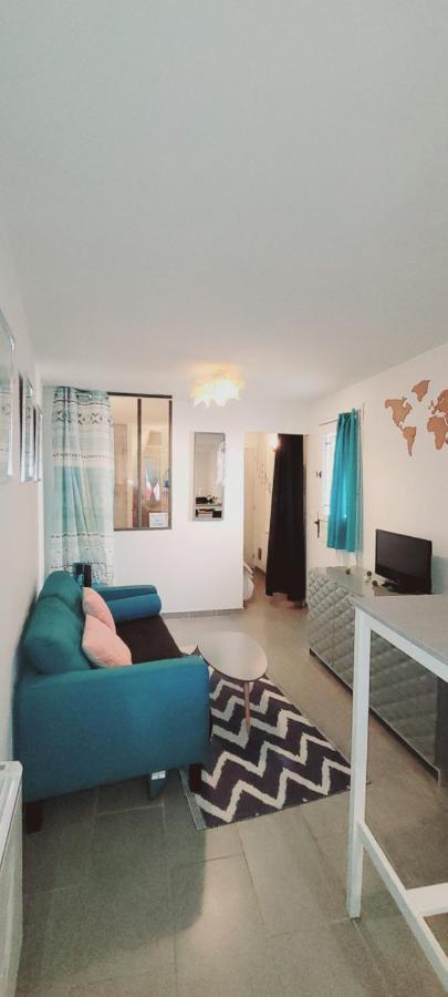 Cosy Corner Apartment L'Isle-sur-la-Sorgue Exterior photo