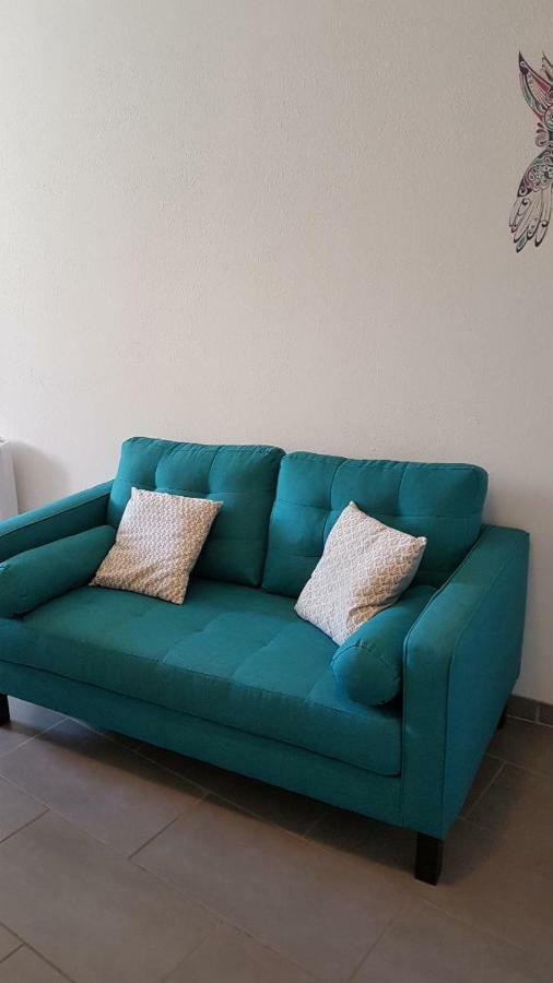 Cosy Corner Apartment L'Isle-sur-la-Sorgue Exterior photo