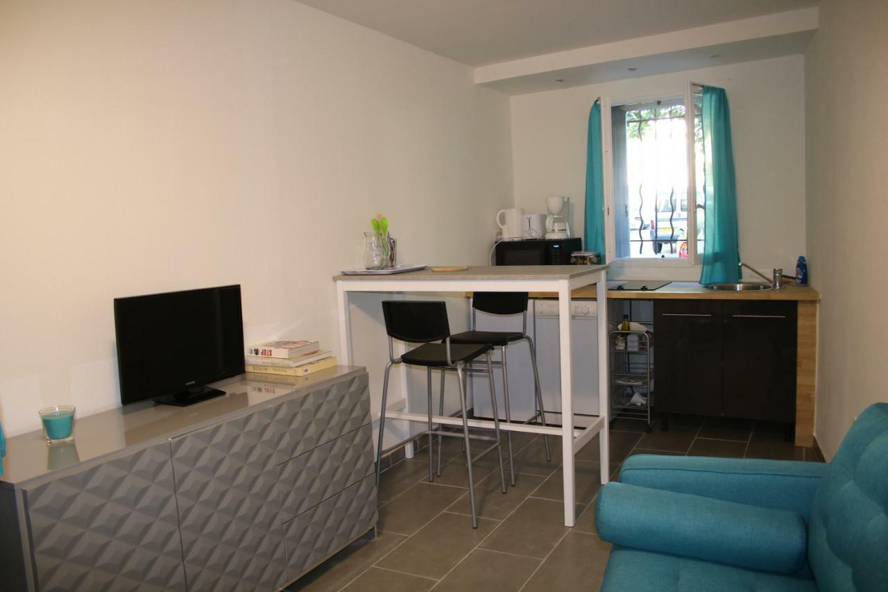 Cosy Corner Apartment L'Isle-sur-la-Sorgue Exterior photo